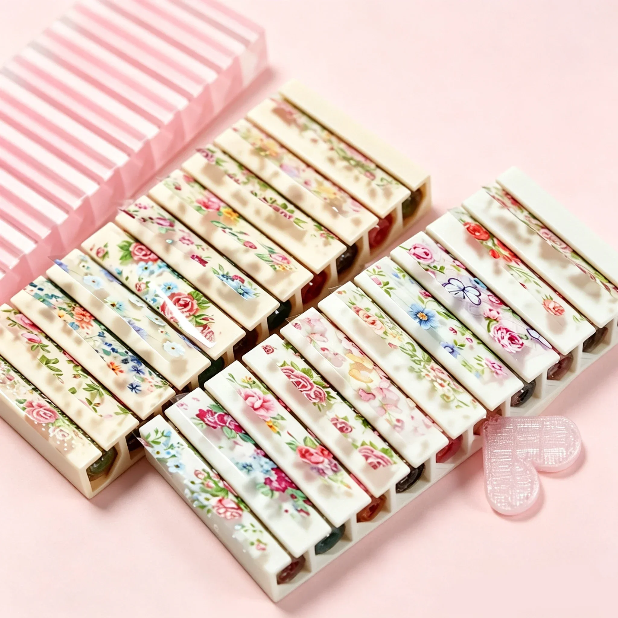 Nail Art Halal - Tragbare 10-Fächer Nagelsternfolien-Aufbewahrungsbox, Transferpapier-Aufkleber-Organizer, platzsparendes Desktop-Nagelkunstwerkzeug